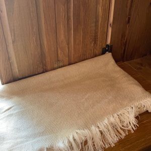 Threshold king size bed runner